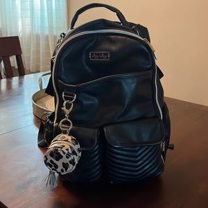 Itzy Ritzy Black Diaper Bookbag with Leopard keychain